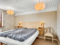 "Zora" - 100m from the Sea