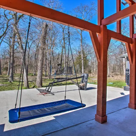Game Room + Lake Tawakoni Access: Family Getaway!