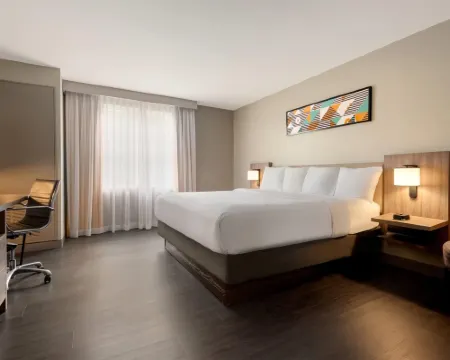 La Quinta Inn & Suites by Wyndham Montgomery Hotels in Montgomery