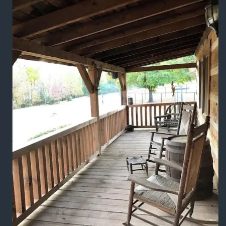 Cabin by the Creek  Sleeps 8 on 3 Beautiful acres - Close to town and activities