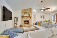 Winter Haven Retreat w/ Private Pool! Hotels in Cypress Gardens