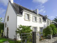 Apartment in Bénodet near Sandy Beaches