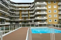 Charming Studio with balcony & pool -Heart of Nice Hotele w: Fabron