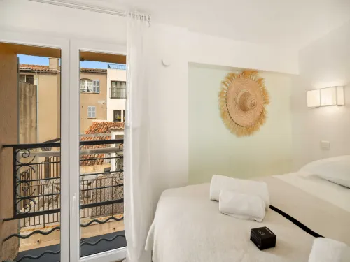 Magnificent apartment - AC- 2BR- Saint-Tropez - 3-Star