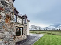 Country House in Babell near Clwydian Range - 3성급