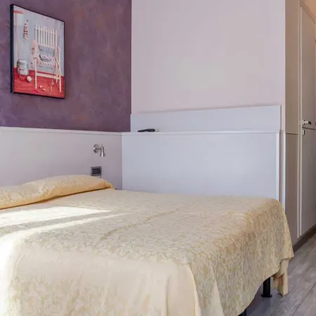 Hotel 3 Comfortable Stay in Ventimiglia Отели рядом с достопримечательностью «Станция Ventimiglia»