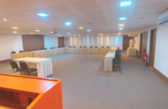 Avectur超值商業 & 公寓