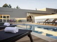 Ibis Carcassonne Est la Cité - Pools