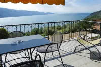 Apartment in Tignale with Lake Garda Views