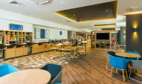 Holiday Inn Express BICESTER by IHG - Desayuno