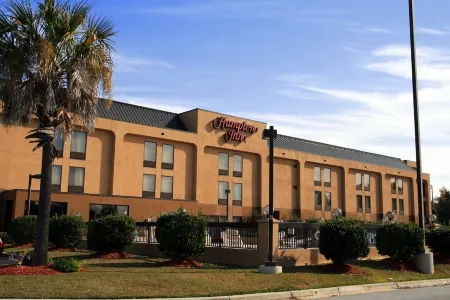 Hampton Inn Sumter Отели в г. Самтер