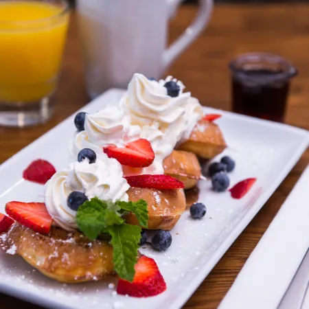 Holiday Inn & Suites DALLAS-ADDISON by IHG
