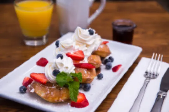 Holiday Inn & Suites DALLAS-ADDISON by IHG