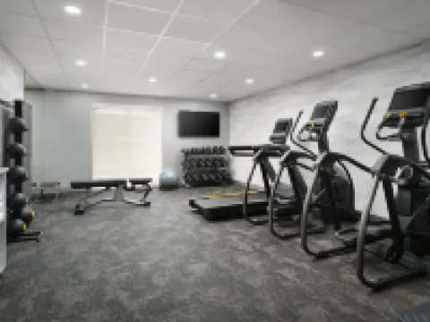 フェアフィールド・イン & スイート・バイ・マリオット・オーバーン・オペライカ オペライカのホテル