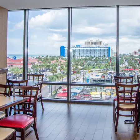 Pier House 60 Clearwater Beach Marina Hotel