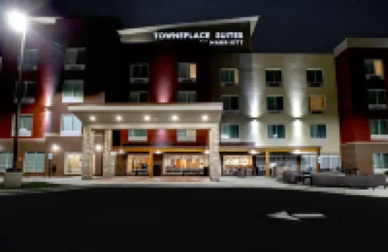 TownePlace Suites by Marriott Louisville Airport - Airport Shuttle