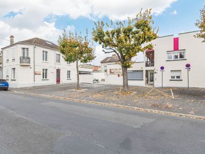 Logis Hotel au Tambour