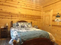 Holiday Haven, Personal Grill, Pet Friendly