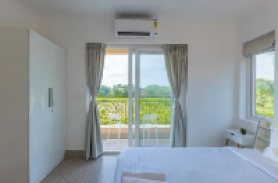 Palm Retreat 1BHK Pool & Field Views