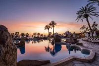Coral Beach Hotel & Resort Cyprus - Strand