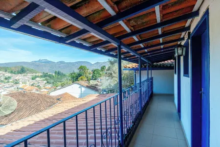 É Hostel Отели в г. Ору-Прету