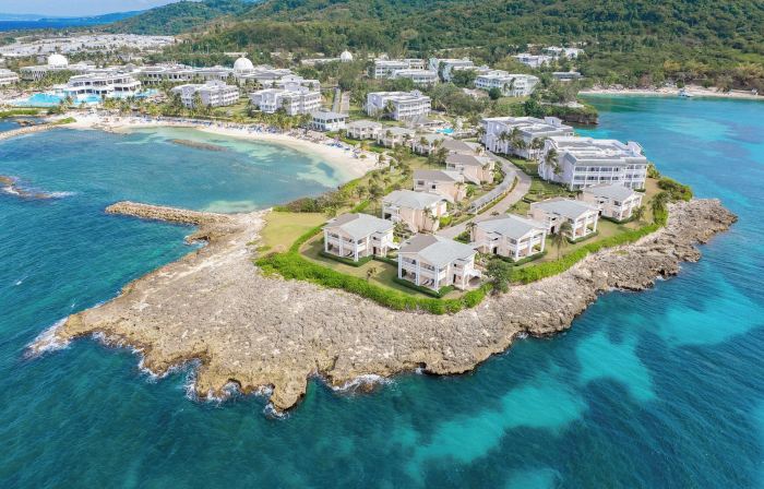 Grand Palladium Lady Hamilton Resort & Spa - All Inclusive