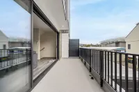 Modern & Spacious in Central CHCH-Unit 3