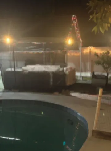 Salt Pool, cozy House near Downtown and International Airport