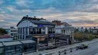 Blue Serenity Hotel - 2-stjärniga