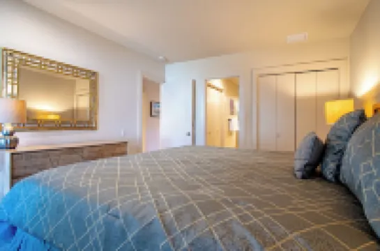 2BD Fairway Nine Golf Condo + Free Resort Amenities Hotels in Sun Valley