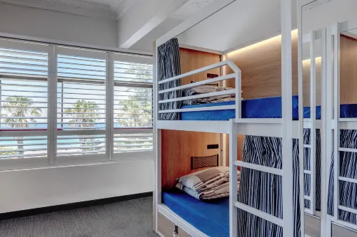 Wake up! Bondi Beach Hotels in Bondi Beach