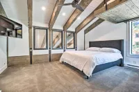 Luxe Village Home by Gondola, Shops & Restaurants! - Bar