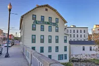 Newly Renovated Penn Yan Apartment < 1 Mi to Lake! - 3-Star