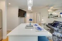寧靜金斯頓度假屋 - 距海灘3英里！