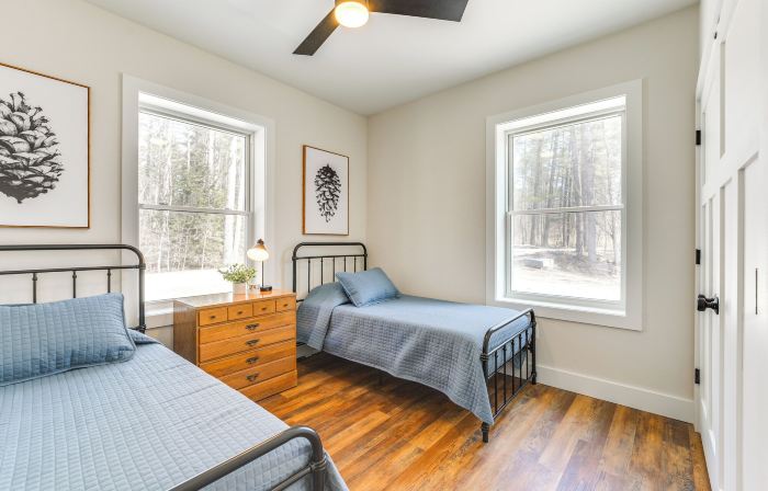 Walk to Beach & Sebago Lake: Luxe Family Getaway!