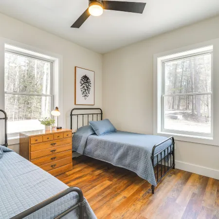 Walk to Beach & Sebago Lake: Luxe Family Getaway!