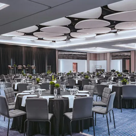 Element Las Vegas Symphony Park Отели рядом с достопримечательностью «Пешеходная торгово-развлекательная аллея Фремонт-Экспириенс»