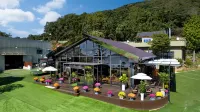 Ganghwado Skyland Caravan Resort 鄰近寶雲寺的酒店