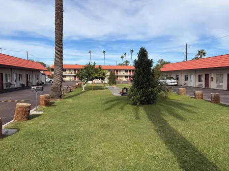 Del Rio Hotel O Near Mesa Downtown