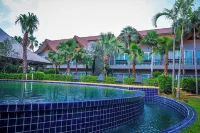 Taman Resort Hotels in Wang Thong District