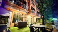 โรงแรม 7 ซีส์ - 2 ดาว