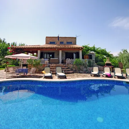 Villa in Majorca near Tramuntana Mountains