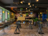June Six Salzburg, a Tribute Portfolio Hotel Hotels near Europark