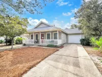 West Destin!  3 Blks to Beach! Front & Back Porch! Walk to Shopping/Restaurants - Country Houses
