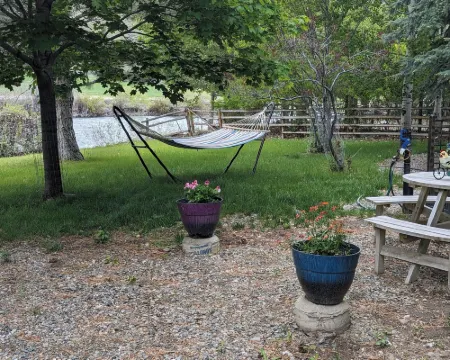 Salmon Gypsy Bed and Breakfast Hotels in Lemhi County