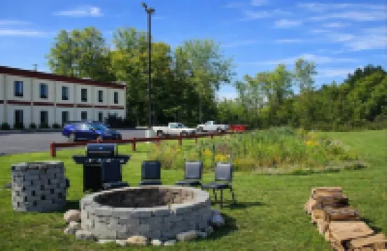 Pleasant Night Inn Carthage Near Fort Drum