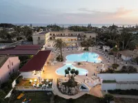 Delfino Beach Hotel - Cdshotels - Beach