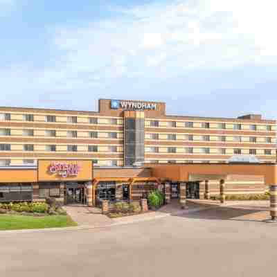 Wyndham Minneapolis South/Burnsville Hotel Exterior