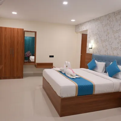 Visthara Elite Hotels near Manpho Convention Center