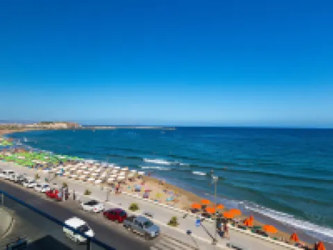 梅爾特米海岸套房酒店 雷西姆農酒店